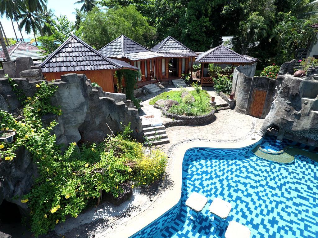 Tasik Ria Resort Manado Exterior foto